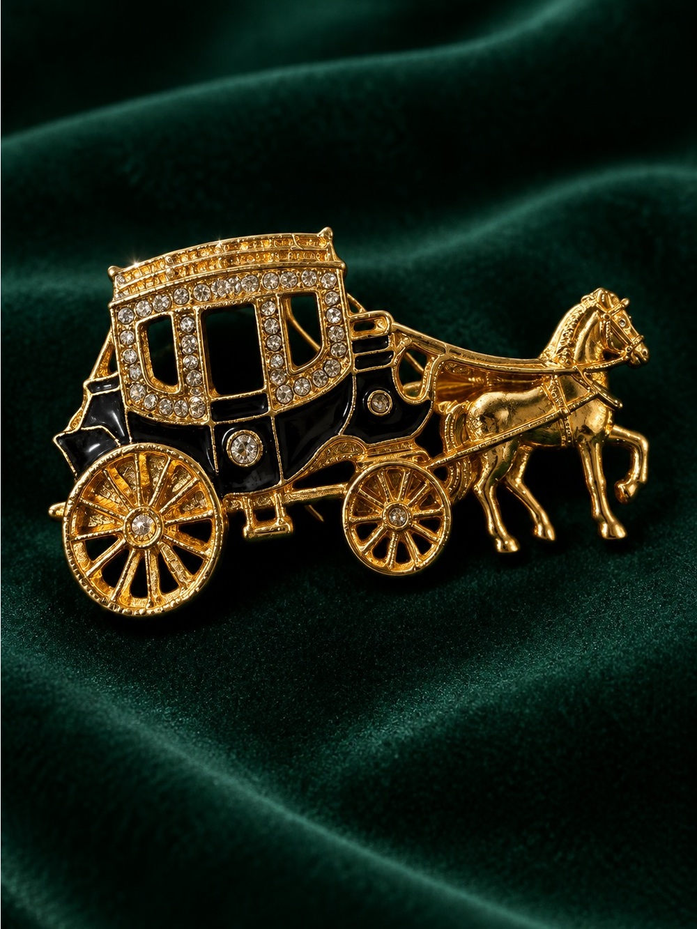 $10 Each Mint Gold and Black Horse-Drawn Carriage Pin 2 black 2 brown 2 blue